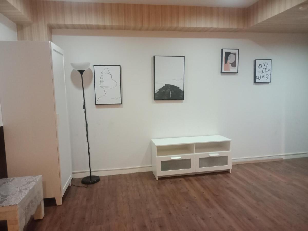 Ez Stay 西門邑居 Tajpej Buitenkant foto