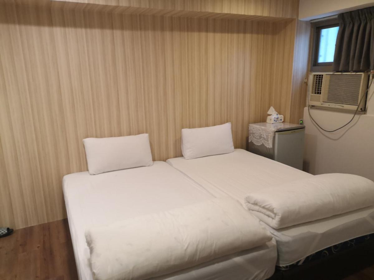 Ez Stay 西門邑居 Tajpej Buitenkant foto
